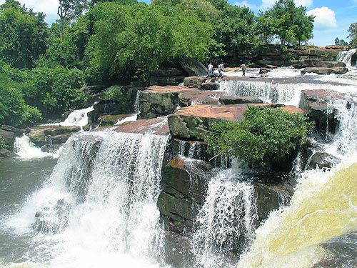 Kbal Chhay Water Falls